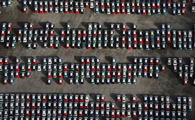 unsold-cars-at-avonmouth-001